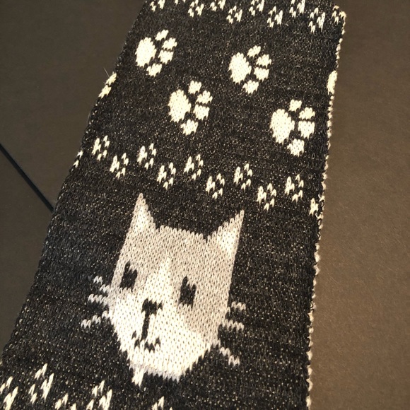 Cat table runner - Picture 3 of 7